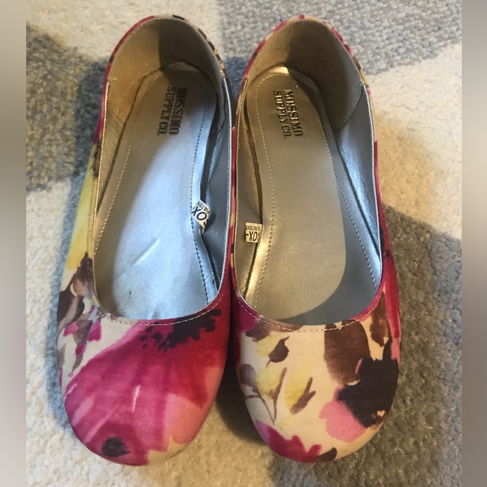 Floral Fabric Ballet Flats -Size 6-1/2